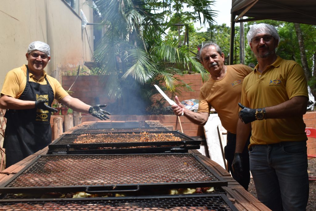 Equipes de Nossa Senhora realizam mais uma Porca à Paraguai em Dourados