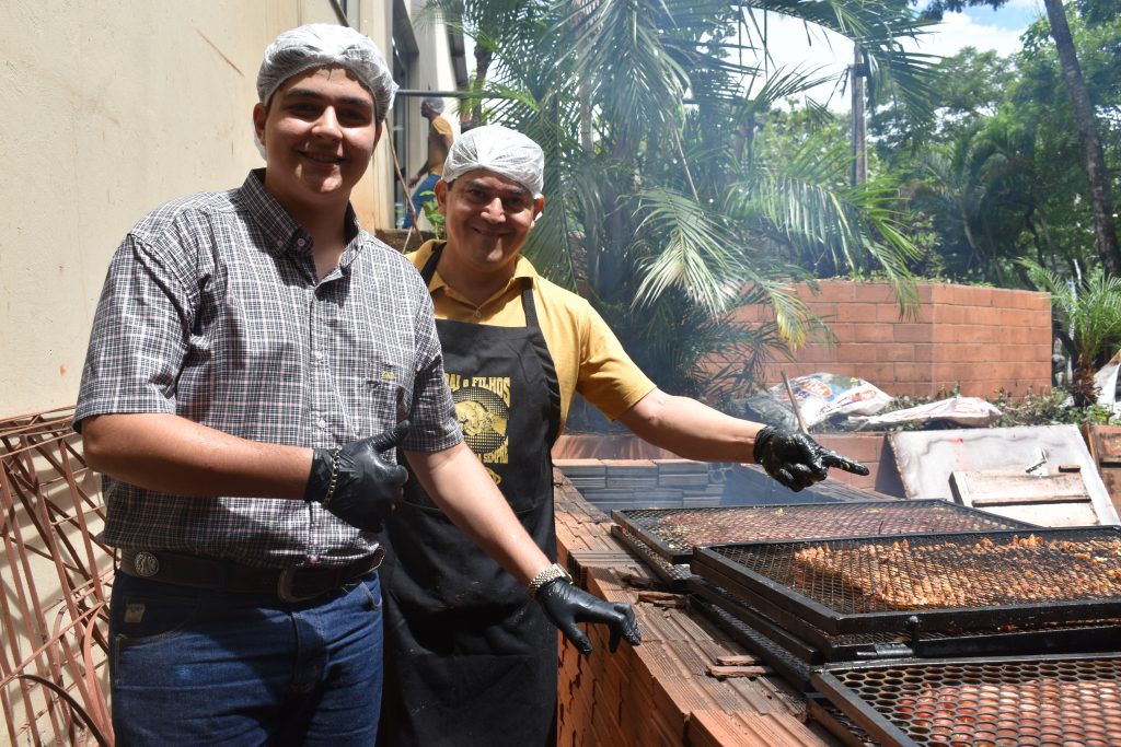 Equipes de Nossa Senhora realizam mais uma Porca à Paraguai em Dourados