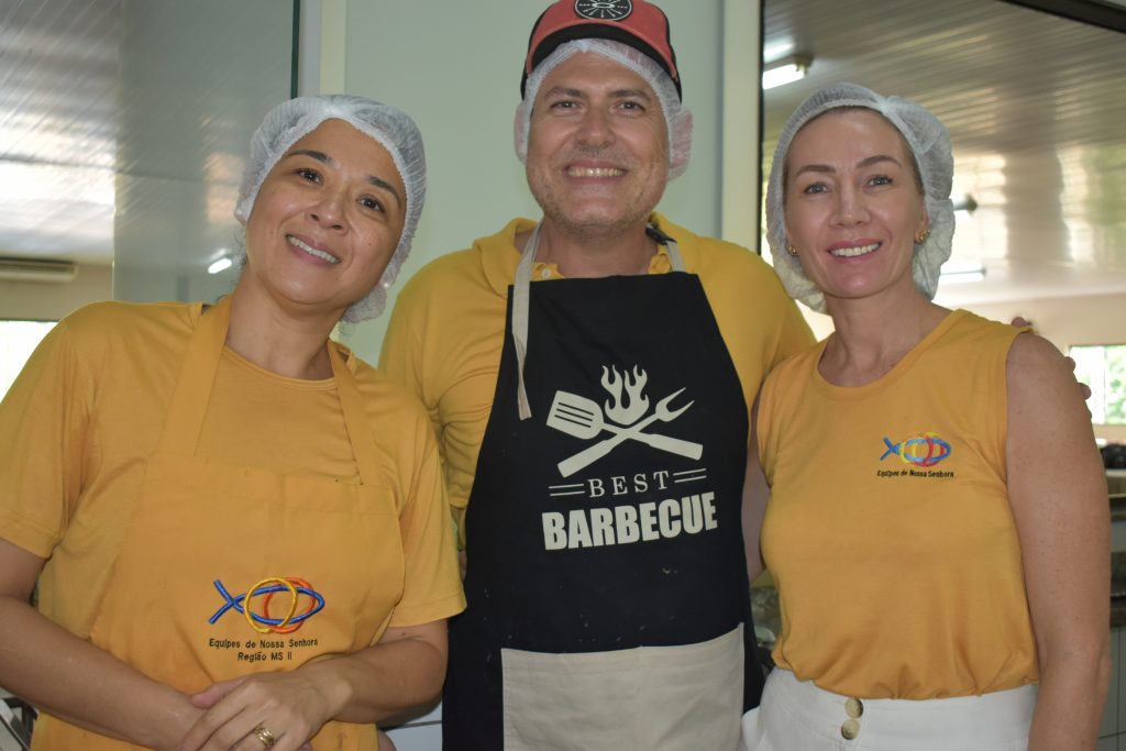 Equipes de Nossa Senhora realizam mais uma Porca à Paraguai em Dourados