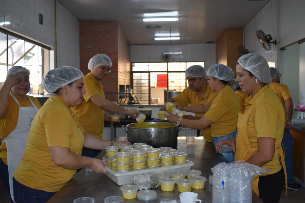 Equipes de Nossa Senhora realizam mais uma Porca à Paraguai em Dourados