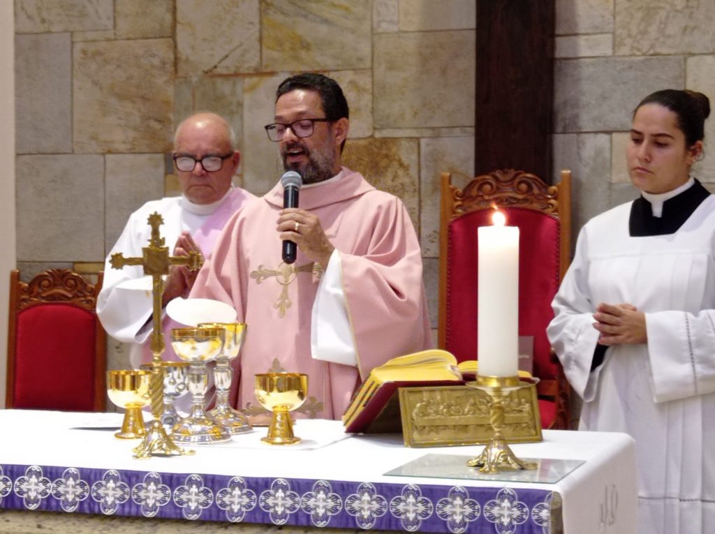 Missa em ação de graças pelos 50 anos dos Vicentinos