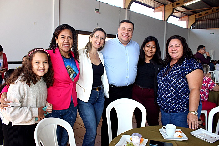 Missa em Ação de Graças e homenagens marcam os 16 anos de sacerdócio Pe. Alex Dias