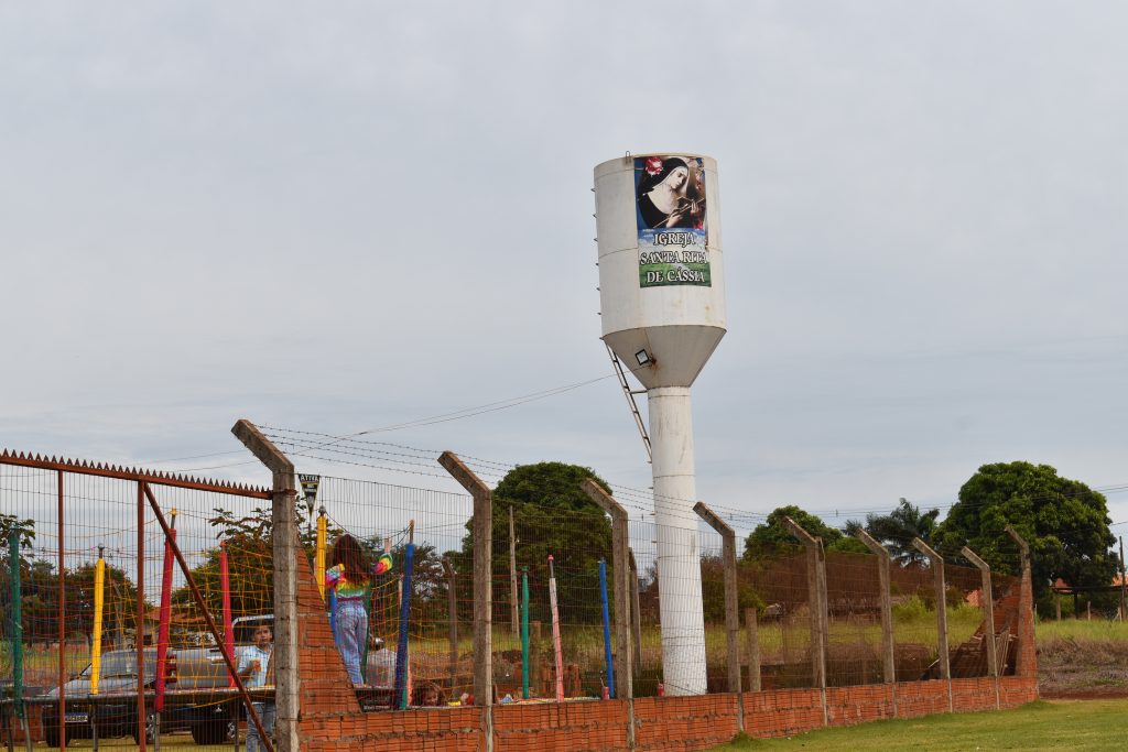Festejos da padroeira Santa Rita de Cássia, reúne centenas de pessoas de Dourados e região