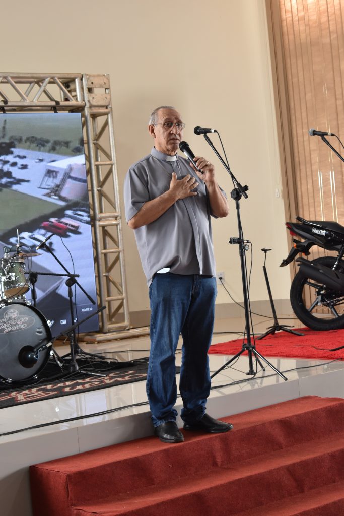 Festejos da padroeira Santa Rita de Cássia, reúne centenas de pessoas de Dourados e região