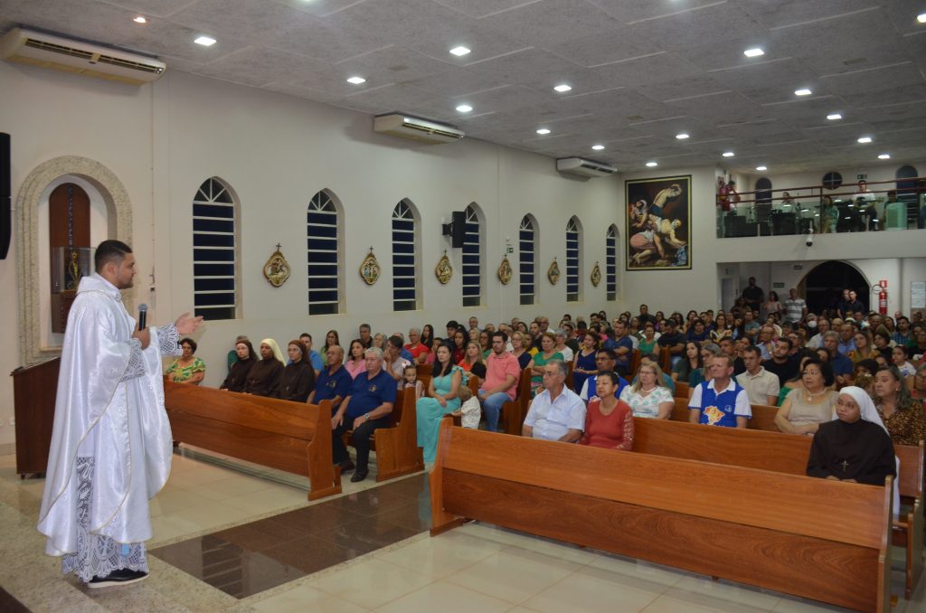 Santuário Diocesano de N.Sra. Aparecida: Evento marca abertura do mês Mariano