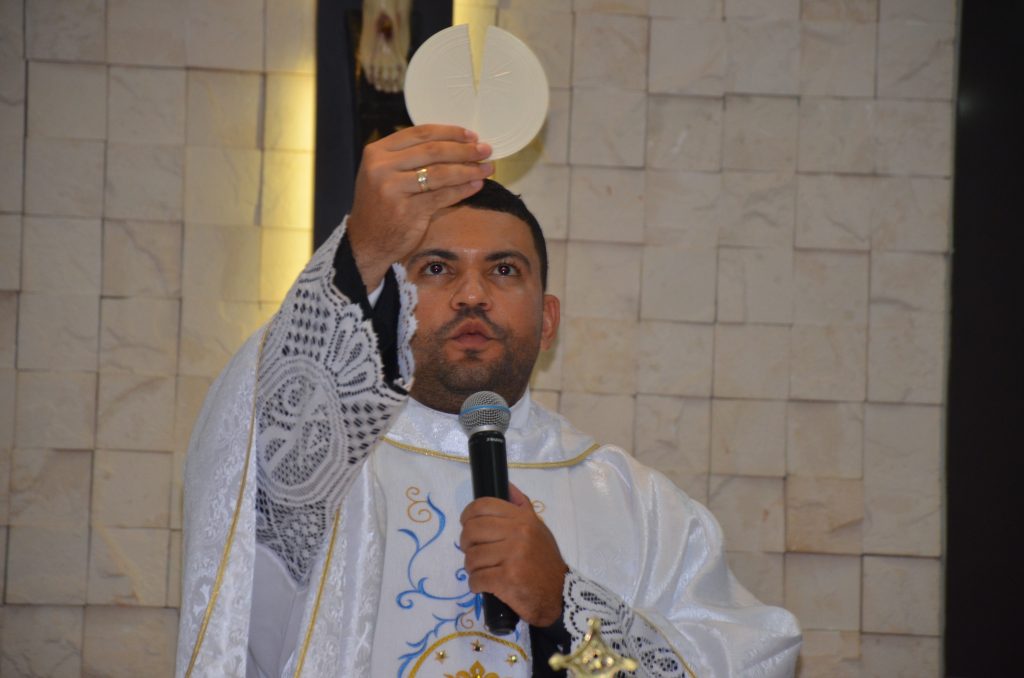 Santuário Diocesano de N.Sra. Aparecida: Evento marca abertura do mês Mariano