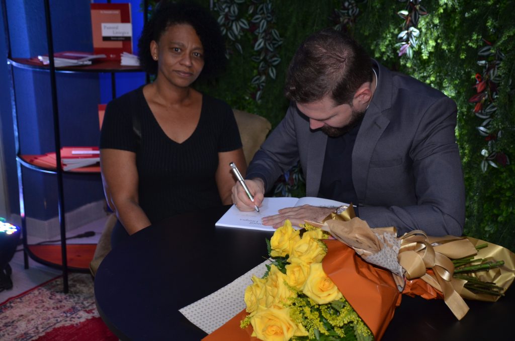 Veja as fotos do lançamento do livro: Pastoral Litúrgica do Pe. Fernando Lorenz