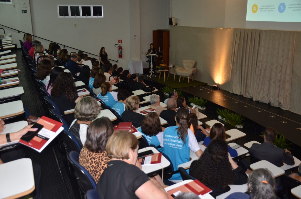 Veja as fotos do lançamento do livro: Pastoral Litúrgica do Pe. Fernando Lorenz