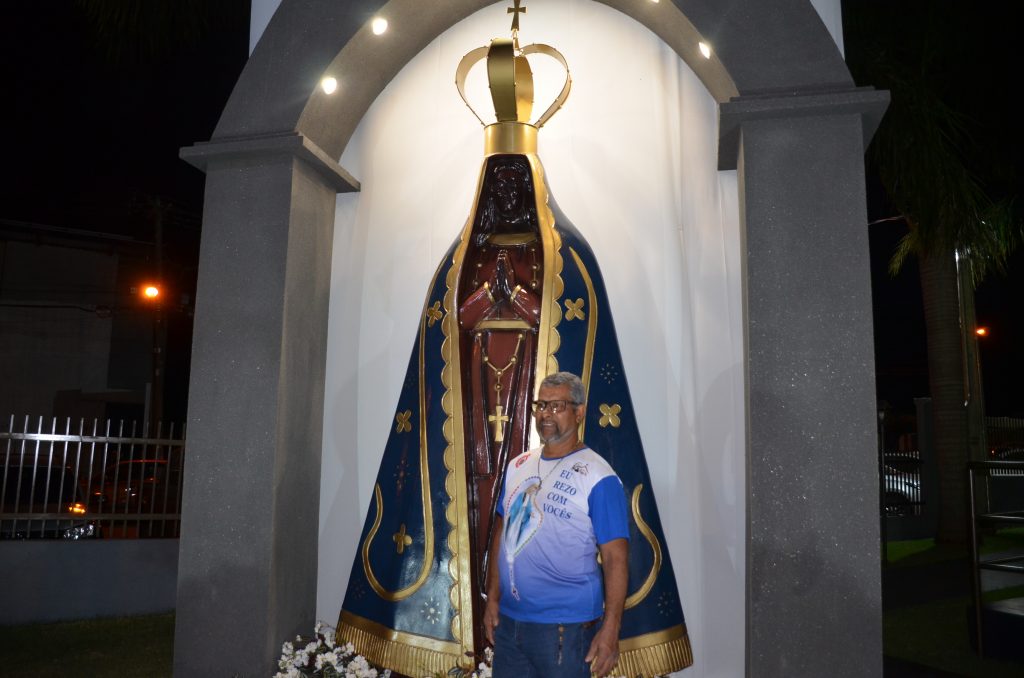 Paróquia de Dourados inaugura grandiosa imagem de Nossa Senhora Aparecida Paróquia de Dourados inaugura grandiosa imagem de Nossa Senhora Aparecida