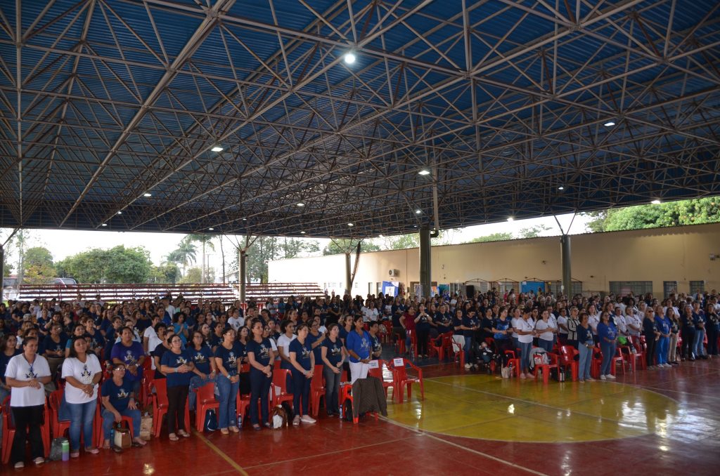 Dourados sedia 4° encontro do movimento das Mães que oram pelos Filhos do MS