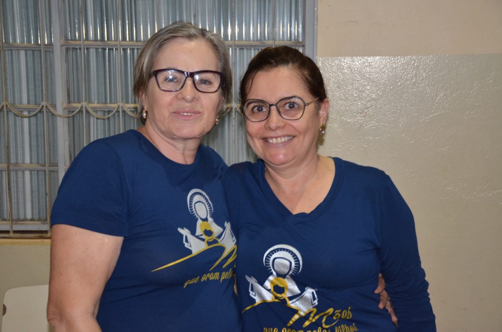 Dourados sedia 4° encontro do movimento das Mães que oram pelos Filhos do MS