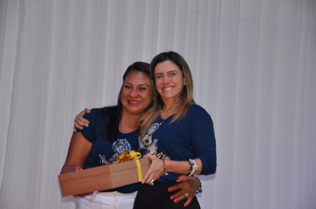 Dourados sedia 4° encontro do movimento das Mães que oram pelos Filhos do MS