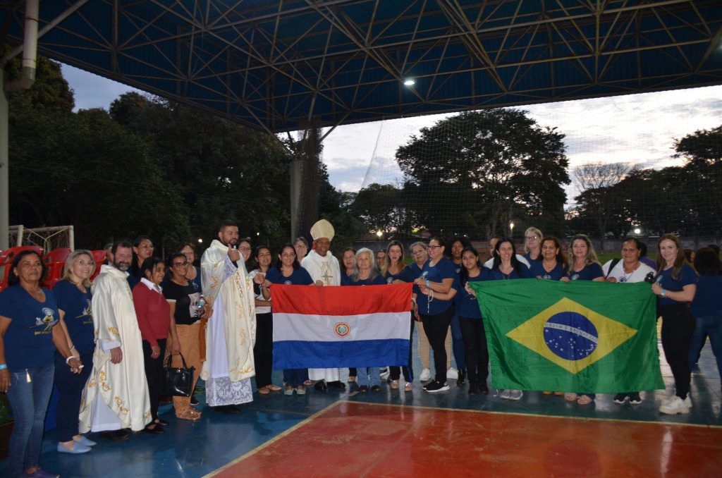 Dourados sedia 4° encontro do movimento das Mães que oram pelos Filhos do MS