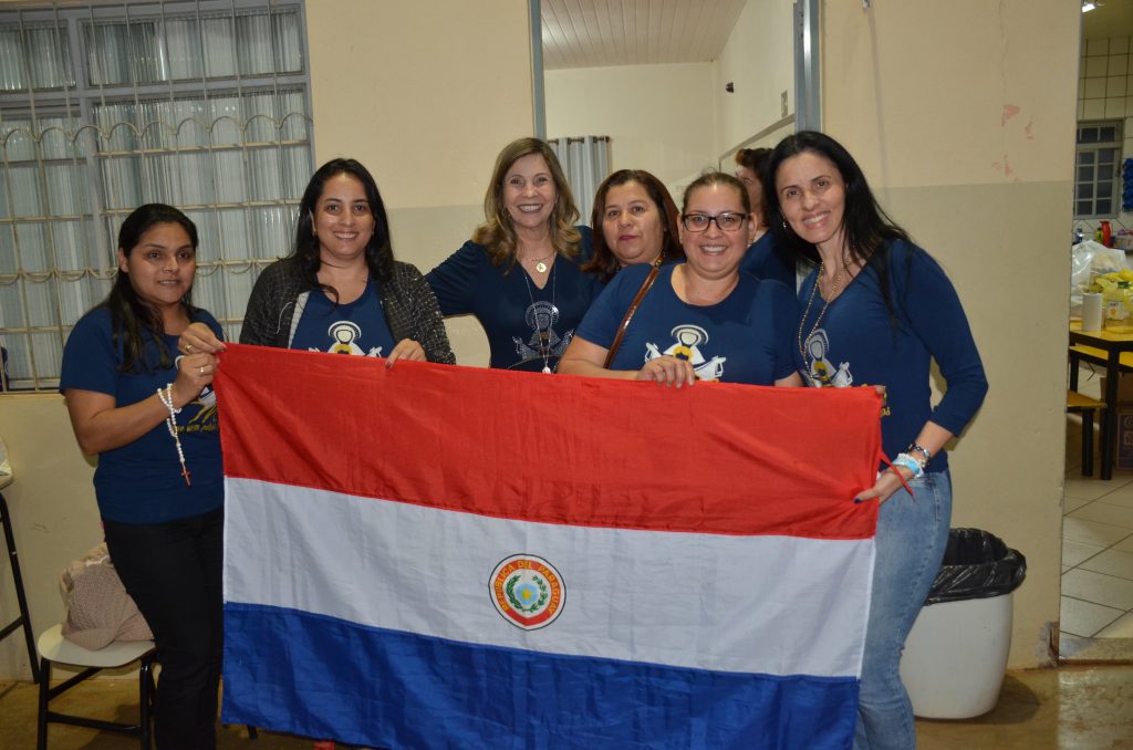 Dourados sedia 4° encontro do movimento das Mães que oram pelos Filhos do MS