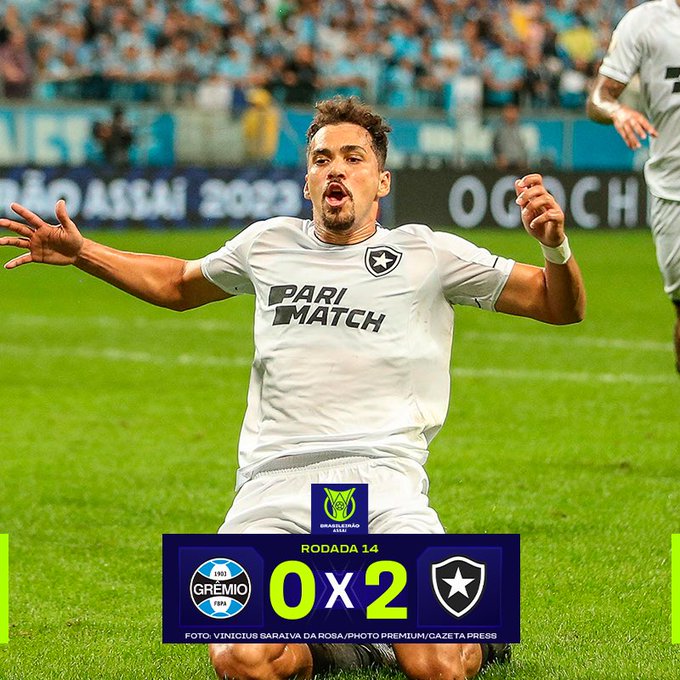 Brasileiro: Botafogo suporta pressão, bate Grêmio e segue soberano