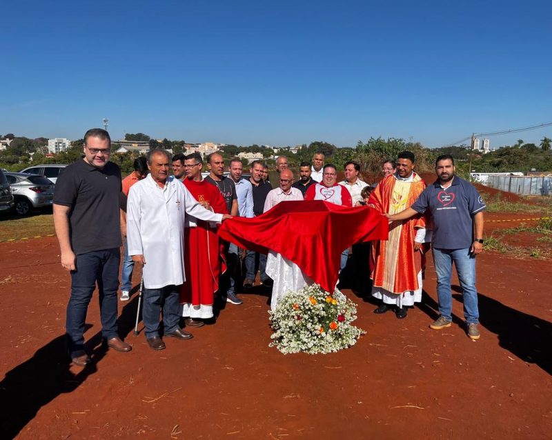 Prefeito Alan Guedes participa de missa campal que marca lançamento de novo santuário da Sagrado Coração de Jesus