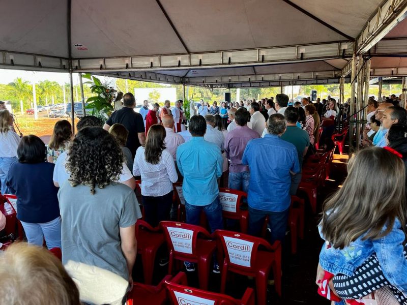 Prefeito Alan Guedes participa de missa campal que marca lançamento de novo santuário da Sagrado Coração de Jesus