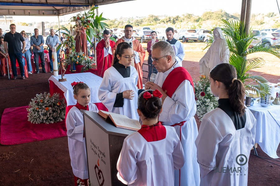 Prefeito Alan Guedes participa de missa campal que marca lançamento de novo santuário da Sagrado Coração de Jesus