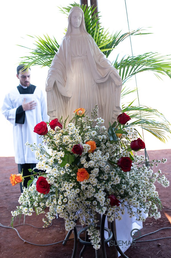 Prefeito Alan Guedes participa de missa campal que marca lançamento de novo santuário da Sagrado Coração de Jesus