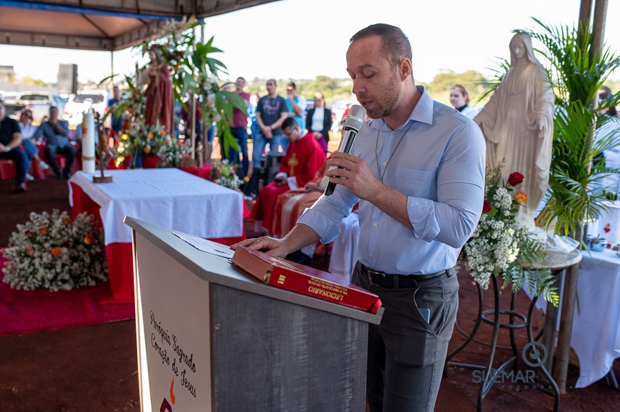 Prefeito Alan Guedes participa de missa campal que marca lançamento de novo santuário da Sagrado Coração de Jesus