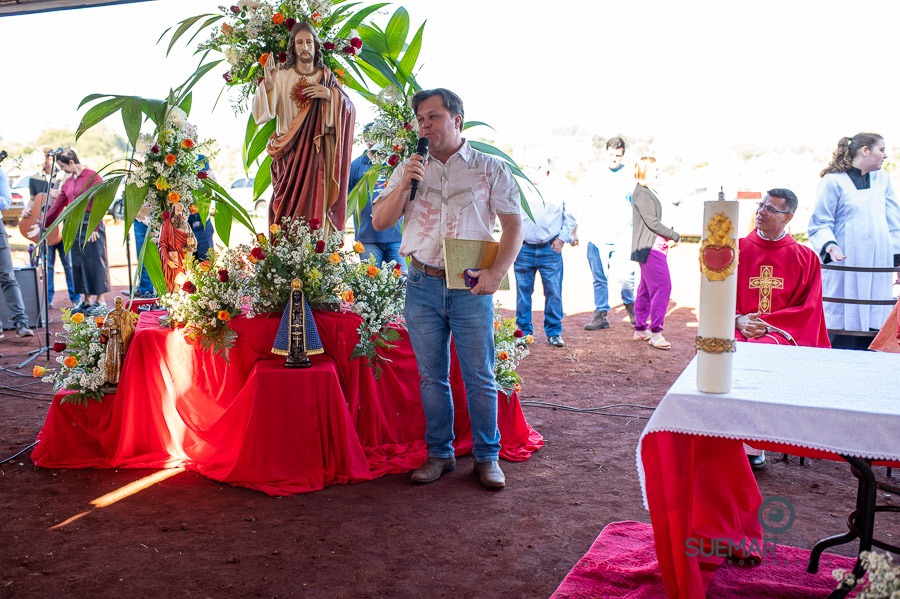 Prefeito Alan Guedes participa de missa campal que marca lançamento de novo santuário da Sagrado Coração de Jesus