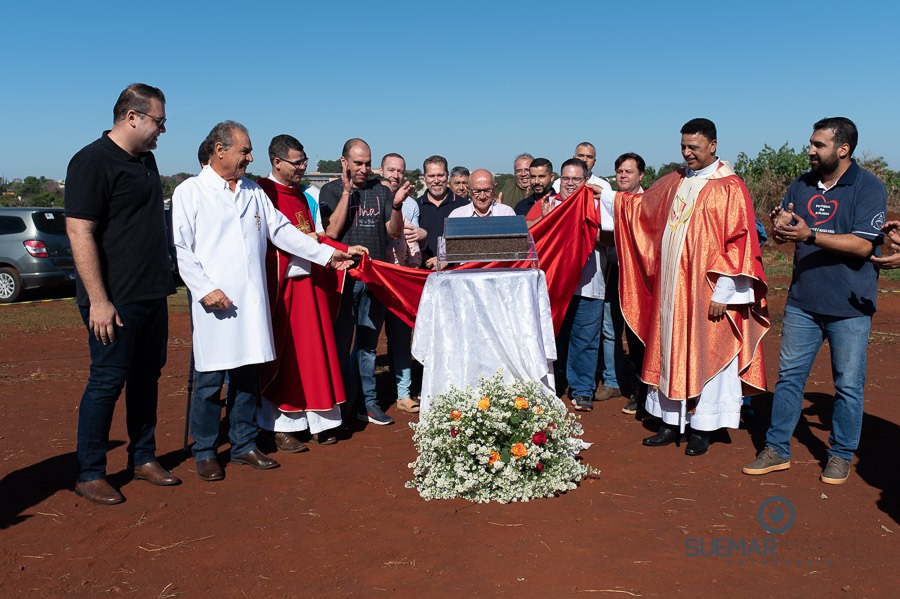 Prefeito Alan Guedes participa de missa campal que marca lançamento de novo santuário da Sagrado Coração de Jesus