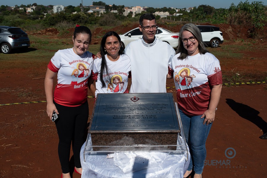 Prefeito Alan Guedes participa de missa campal que marca lançamento de novo santuário da Sagrado Coração de Jesus