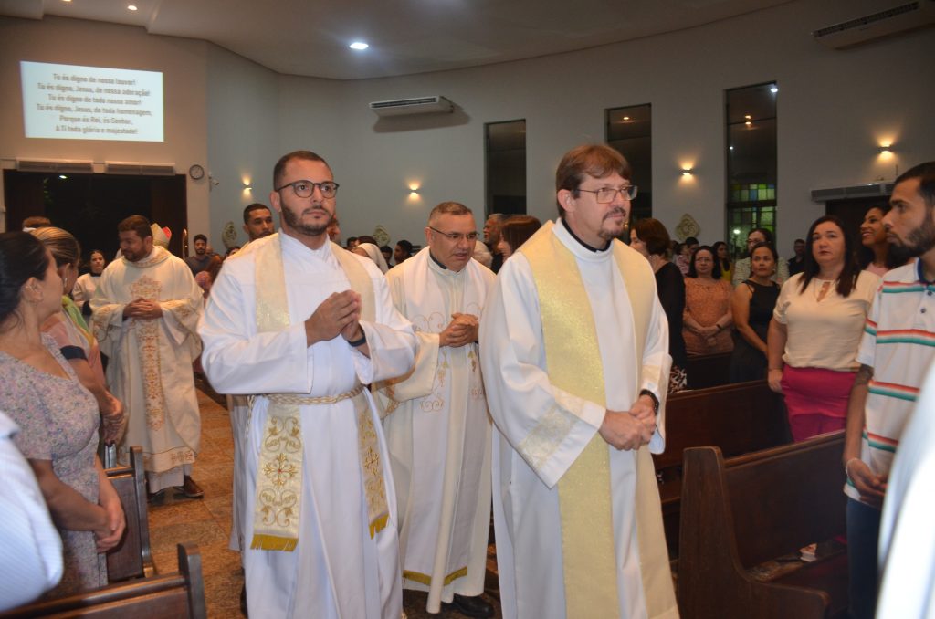 Missa em Ação de Graças pelos 15 anos de ordenação sacerdotal do Pe. Marcos Roberto