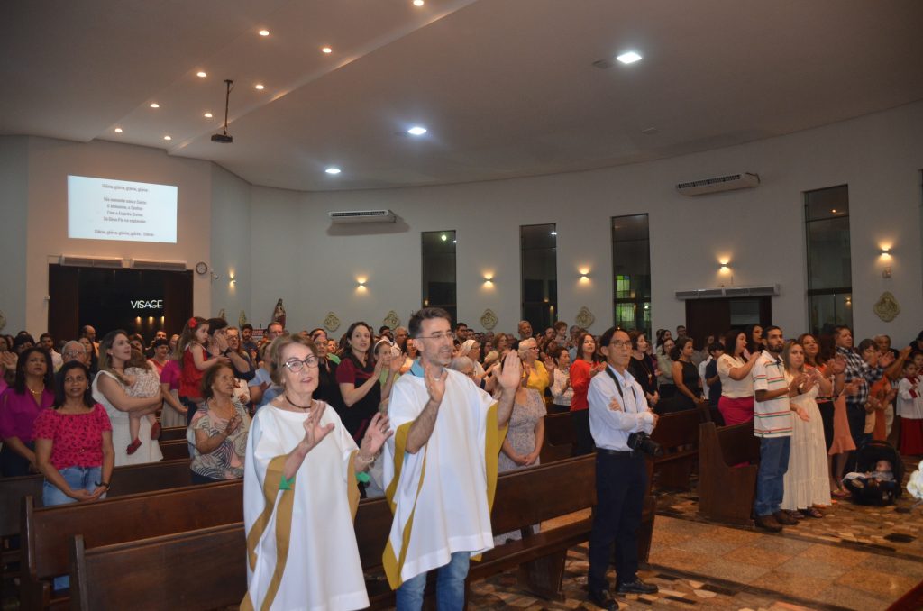 Missa em Ação de Graças pelos 15 anos de ordenação sacerdotal do Pe. Marcos Roberto