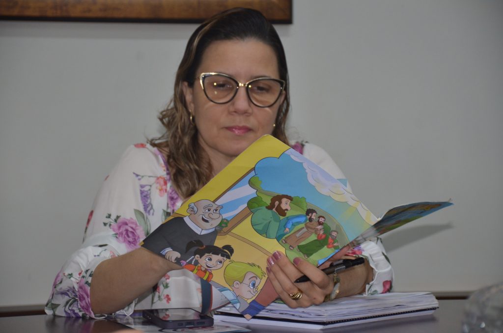 Rádio Coração sugere 'Projeto de Educação' para o Trânsito Rádio Coração sugere 'Projeto de Educação' para o Trânsito