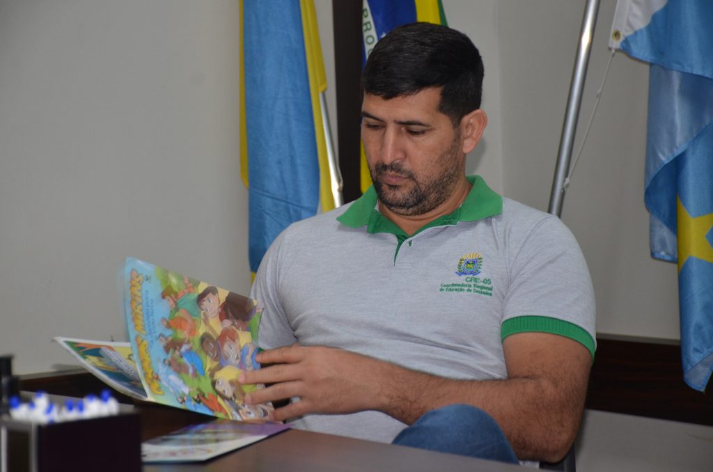 Rádio Coração sugere 'Projeto de Educação' para o Trânsito Rádio Coração sugere 'Projeto de Educação' para o Trânsito