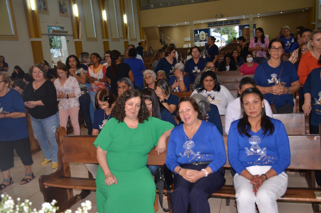 Fátima do Sul realiza 1° encontro paroquial do grupo das 'Mães que oram pelos Filhos'