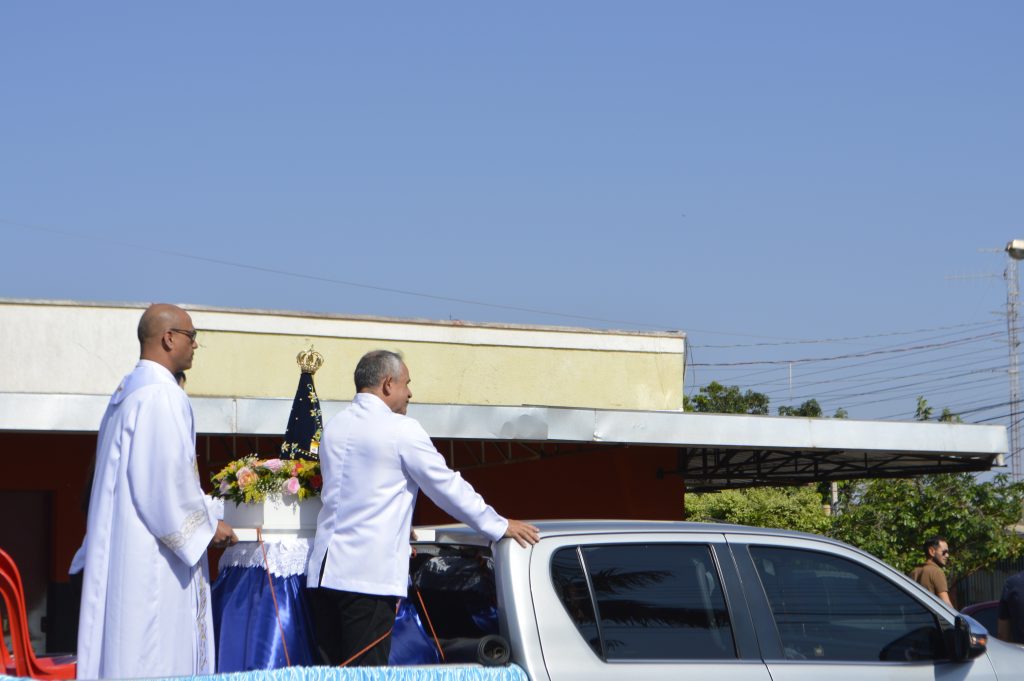 Homenagem ao Pe. Adriano Van de Ven na paróquia N.Sra. Aparecida do 4° Plano