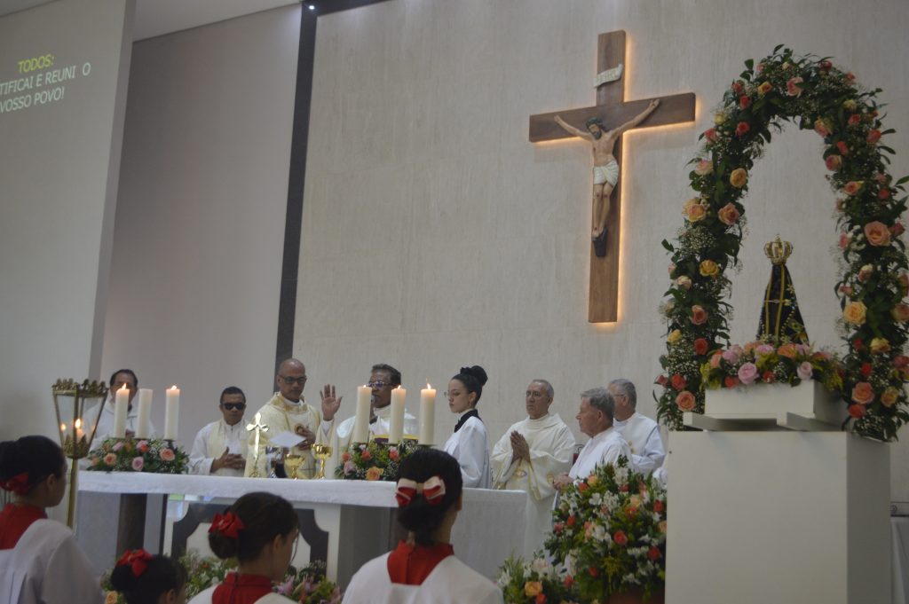 Homenagem ao Pe. Adriano Van de Ven na paróquia N.Sra. Aparecida do 4° Plano