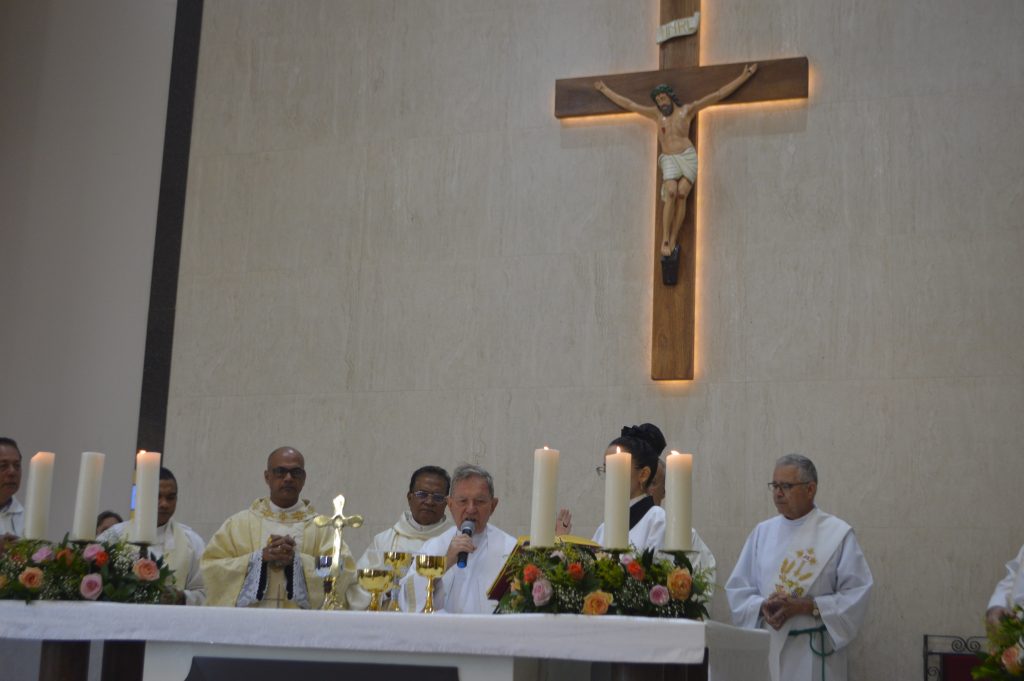 Homenagem ao Pe. Adriano Van de Ven na paróquia N.Sra. Aparecida do 4° Plano