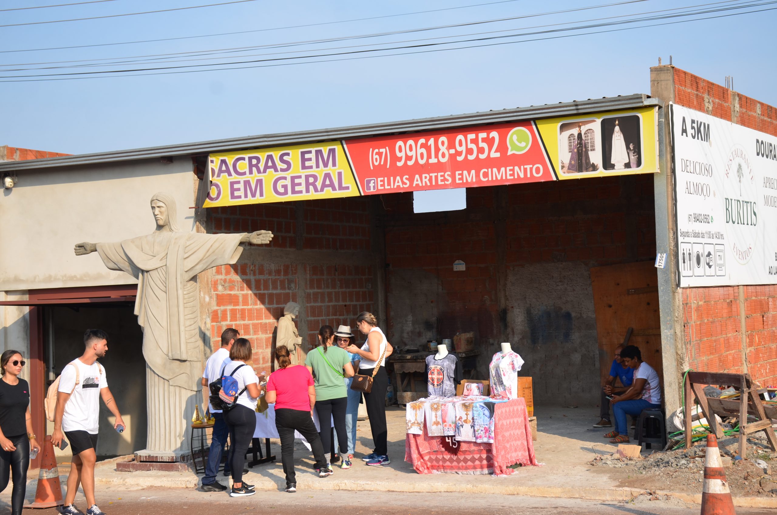 Romaria de N.Sra. Aparecida leva milhares de fiéis ao Santuário de Vila São Pedro