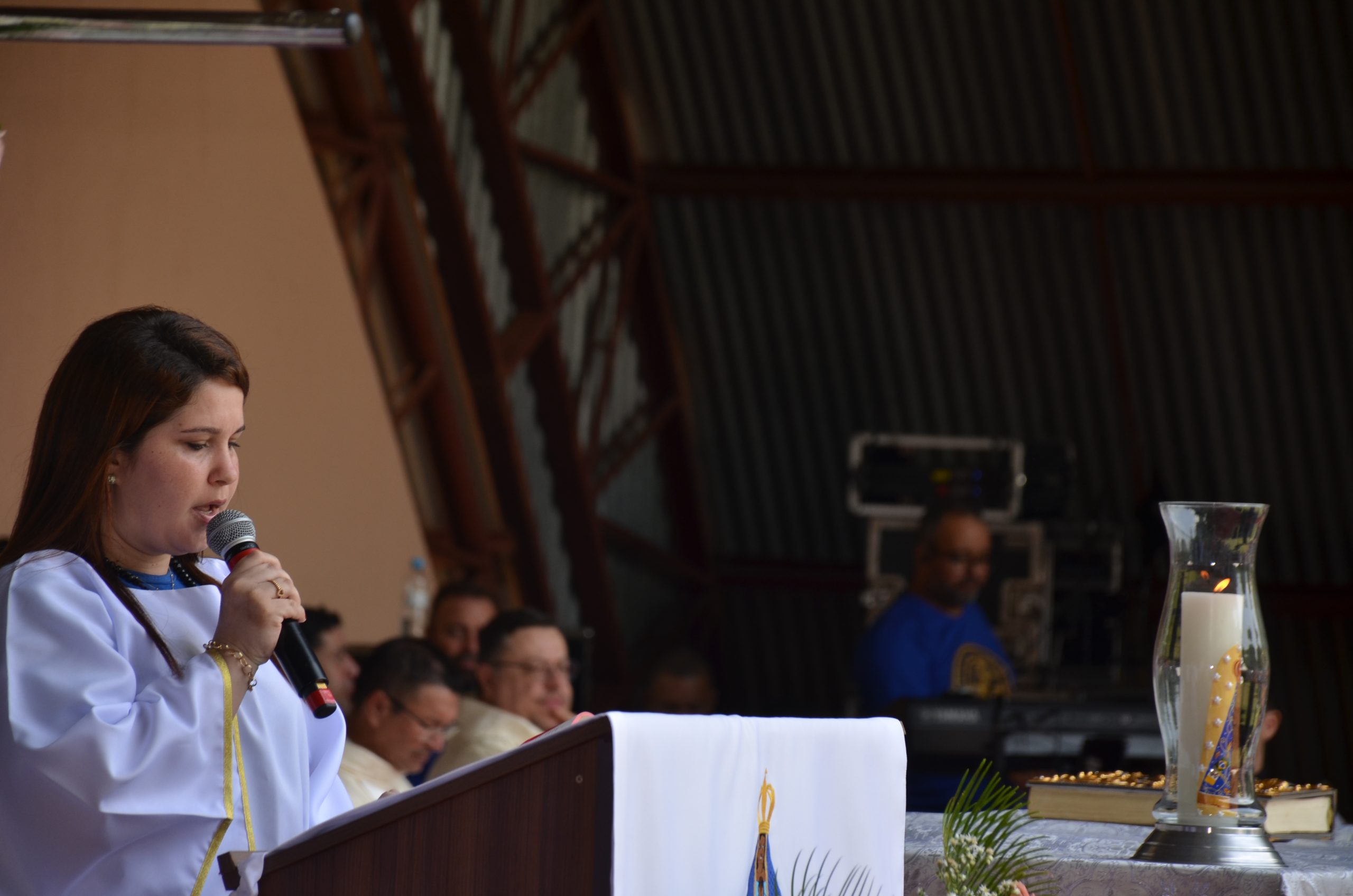 Romaria de N.Sra. Aparecida leva milhares de fiéis ao Santuário de Vila São Pedro