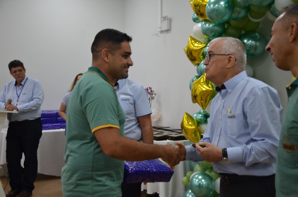 Tempo de Casa: COAMO presta homenagem aos funcionários