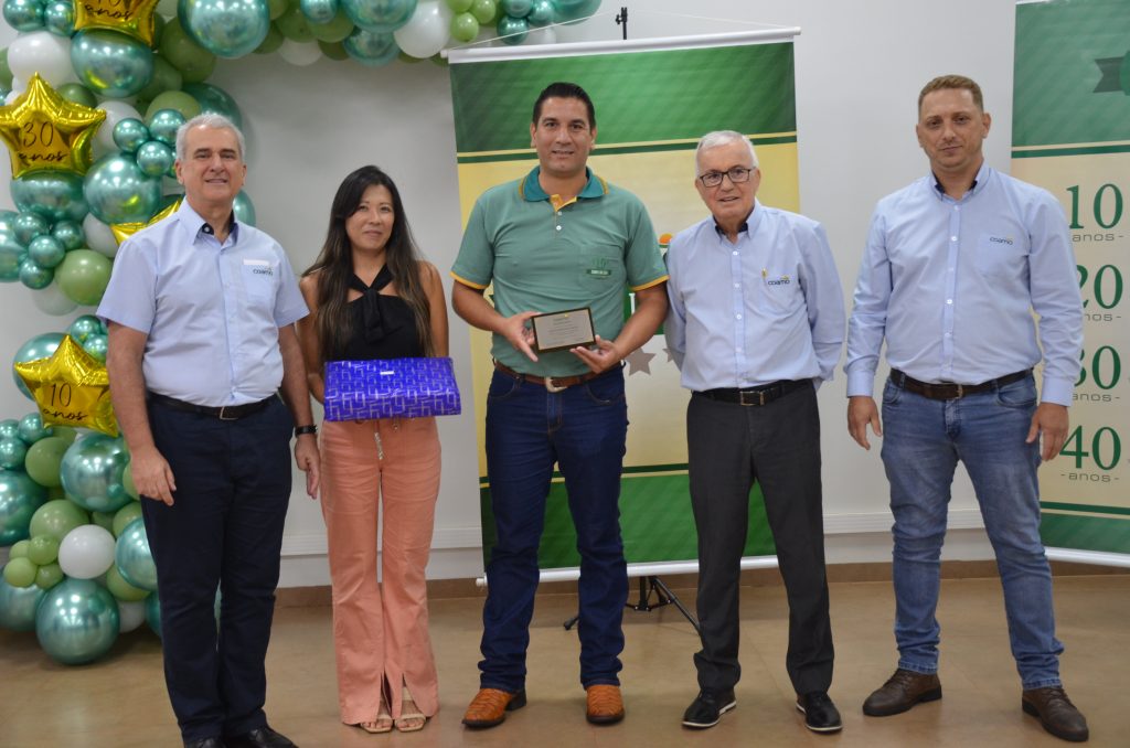 Tempo de Casa: COAMO presta homenagem aos funcionários