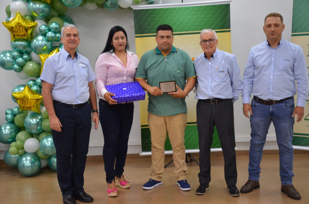 Tempo de Casa: COAMO presta homenagem aos funcionários