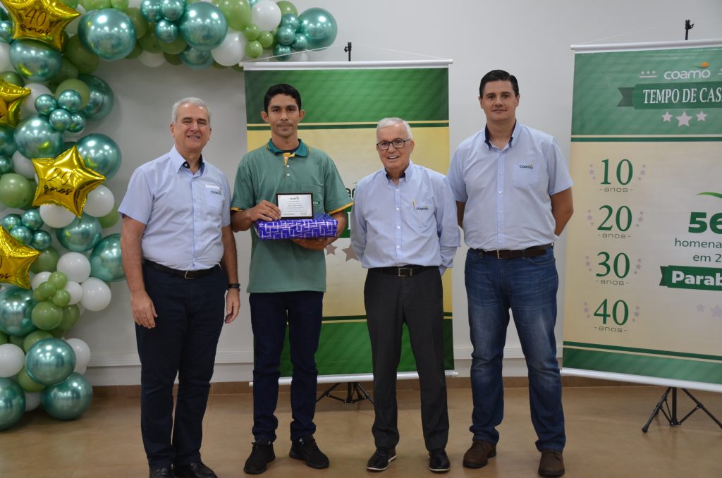 Tempo de Casa: COAMO presta homenagem aos funcionários