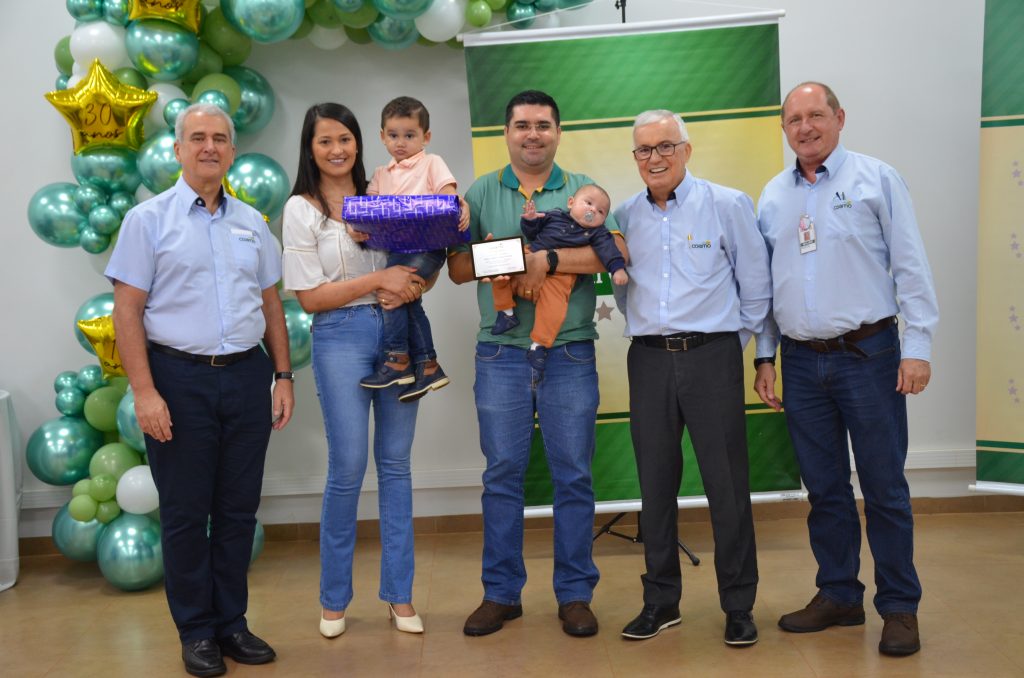 Tempo de Casa: COAMO presta homenagem aos funcionários