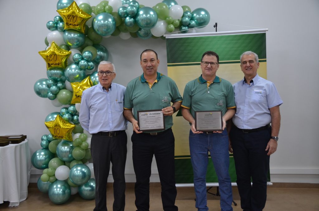 Tempo de Casa: COAMO presta homenagem aos funcionários