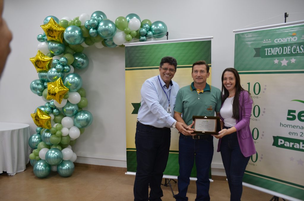 Tempo de Casa: COAMO presta homenagem aos funcionários