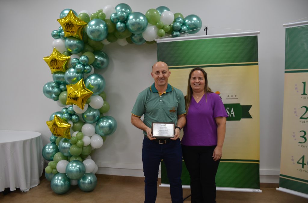 Tempo de Casa: COAMO presta homenagem aos funcionários