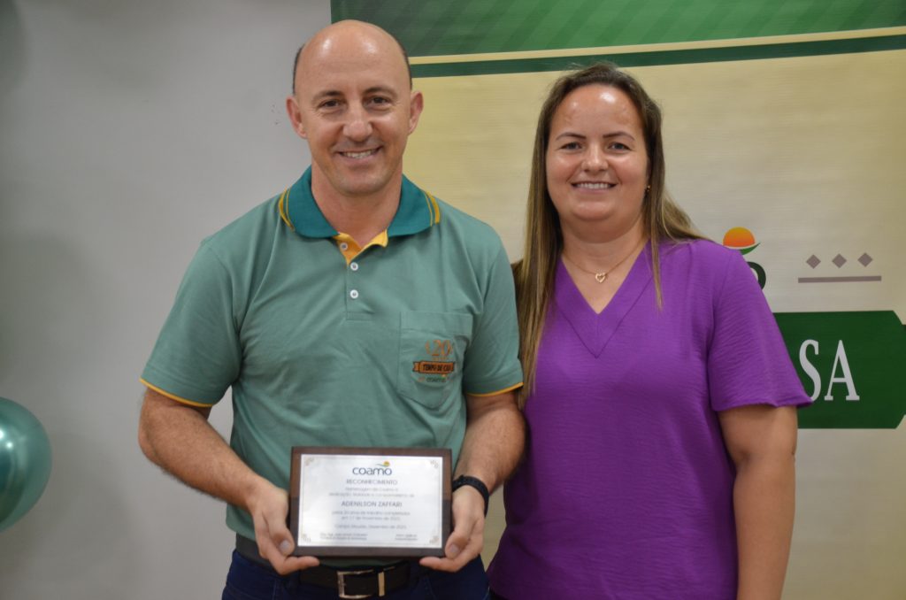 Tempo de Casa: COAMO presta homenagem aos funcionários