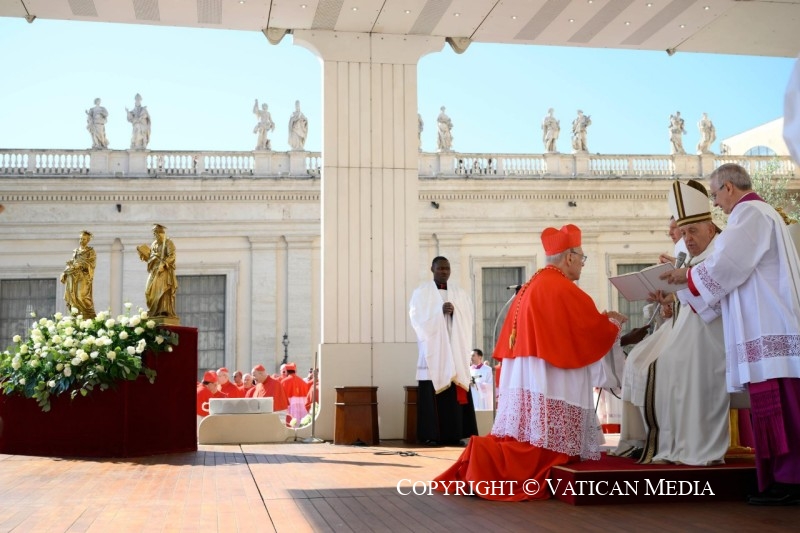 Papa cria 21 novos cardeais para a igreja católica: sejam evangelizadores e não funcionários Papa cria 21 novos cardeais para a igreja católica: sejam evangelizadores e não funcionários