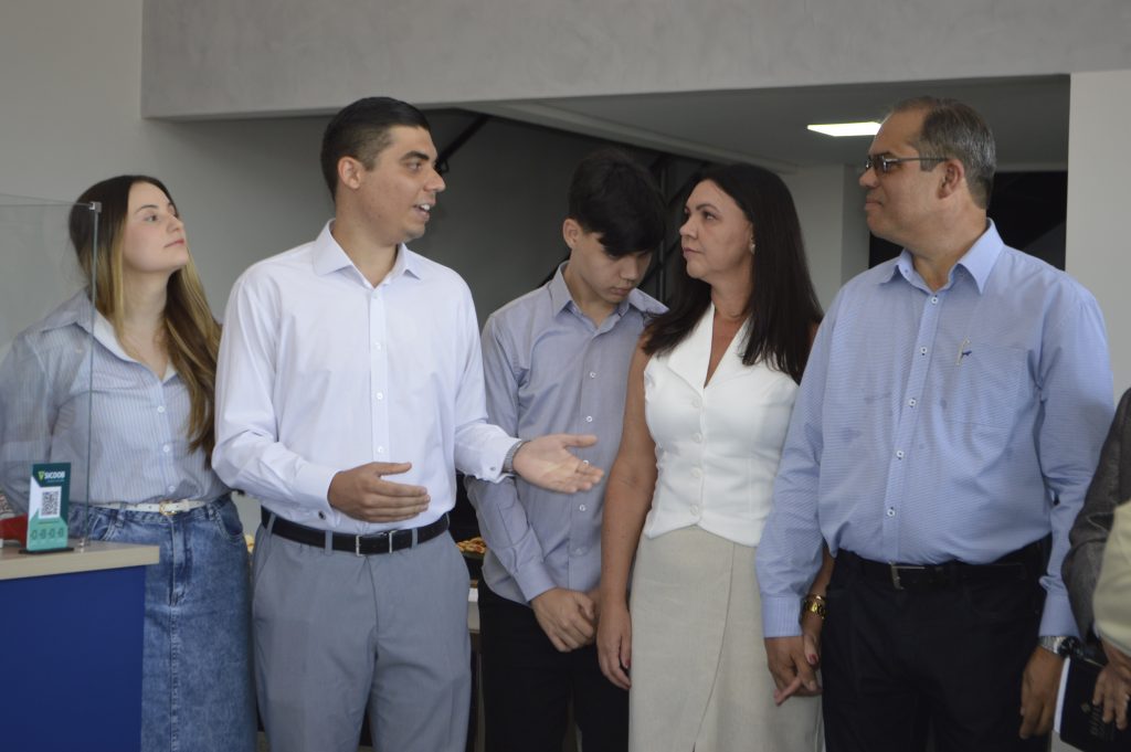 CORAMAX TINTAS Inaugura loja 2 em Dourados CORAMAX TINTAS Inaugura loja 2 em Dourados