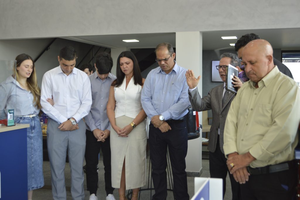 CORAMAX TINTAS Inaugura loja 2 em Dourados CORAMAX TINTAS Inaugura loja 2 em Dourados