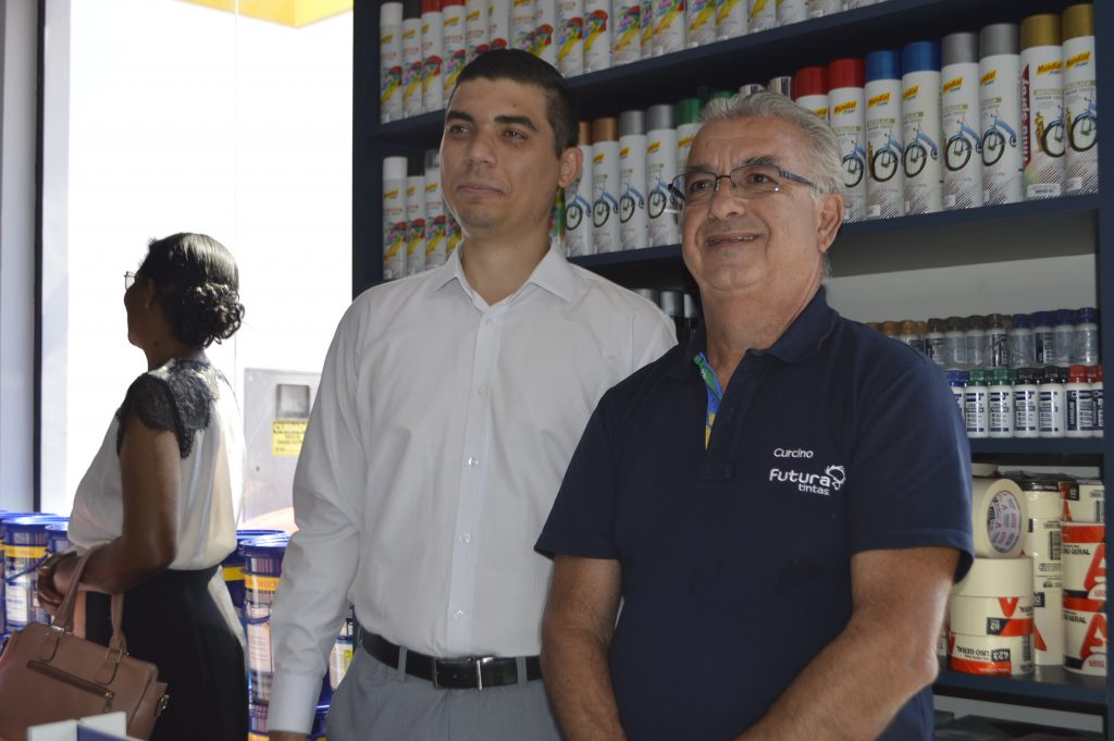 CORAMAX TINTAS Inaugura loja 2 em Dourados CORAMAX TINTAS Inaugura loja 2 em Dourados